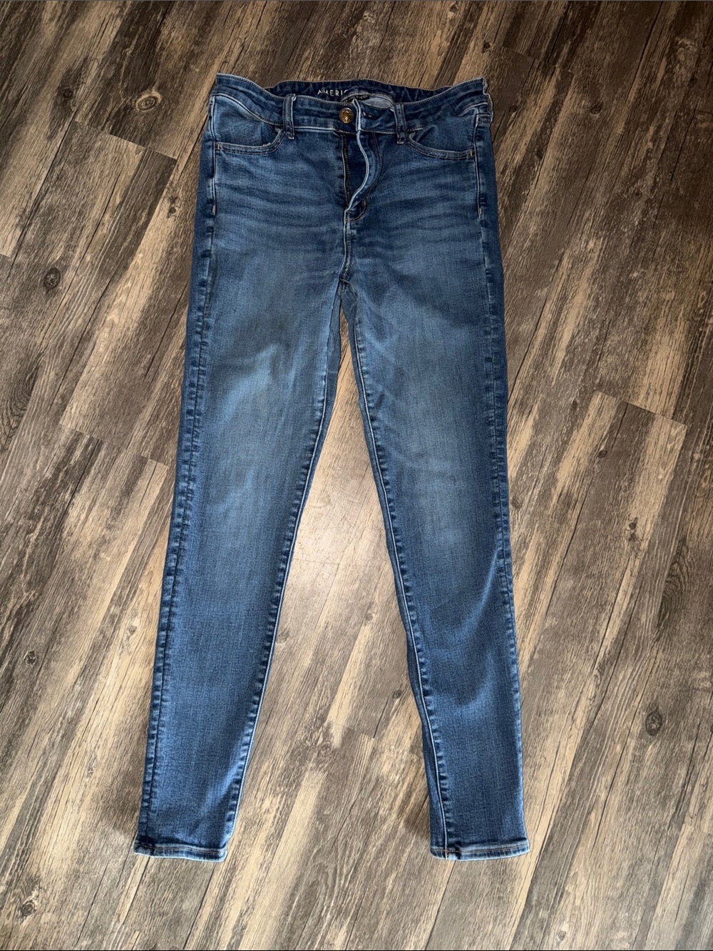American Eagle- Women's Blue Skinny Jeans